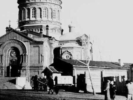 Покровский собор: религиозная красота и молитвенное место