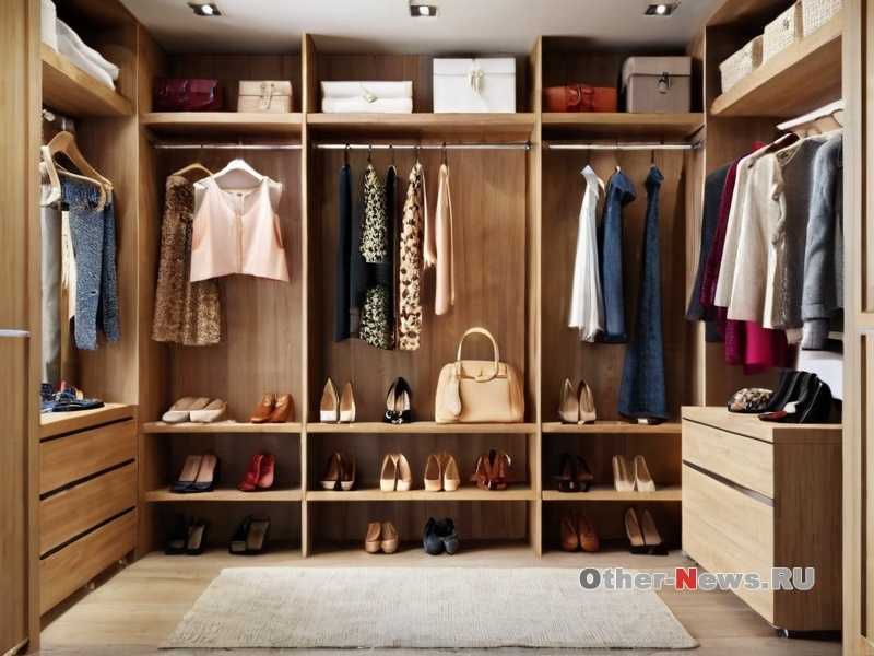 Как подобрать оттенки черного для глубины образа